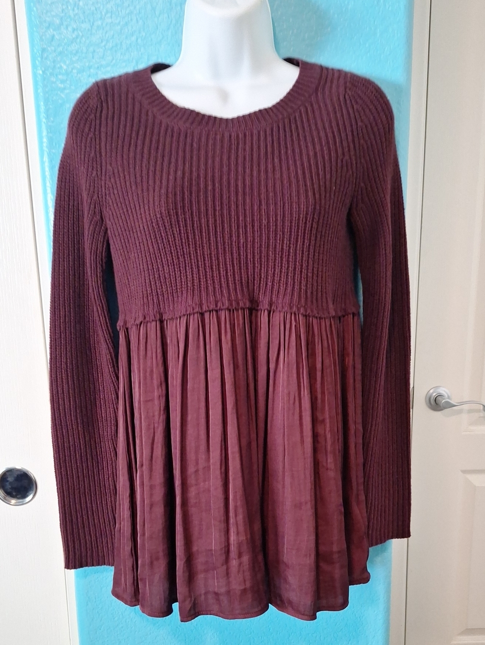 Kimchi Maroon Babydoll Sweater Top size XS